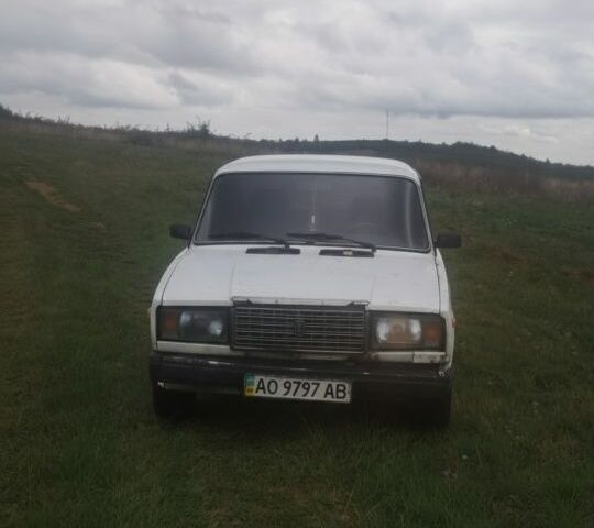 Белый ВАЗ 2107, объемом двигателя 0 л и пробегом 1 тыс. км за 550 $, фото 1 на Automoto.ua