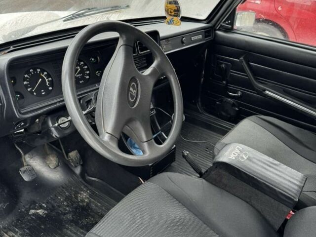 Белый ВАЗ 2107, объемом двигателя 1.5 л и пробегом 3 тыс. км за 1100 $, фото 1 на Automoto.ua