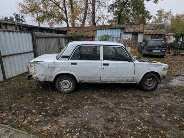 Білий ВАЗ 2107, об'ємом двигуна 0 л та пробігом 900 тис. км за 167 $, фото 1 на Automoto.ua