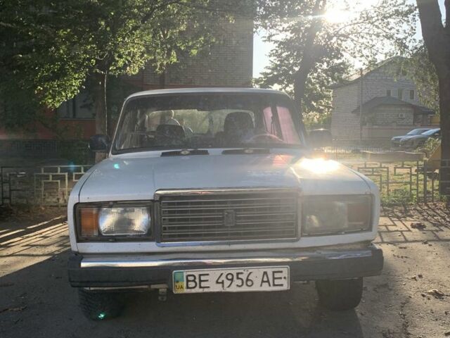 Белый ВАЗ 2107, объемом двигателя 1.5 л и пробегом 40 тыс. км за 560 $, фото 1 на Automoto.ua