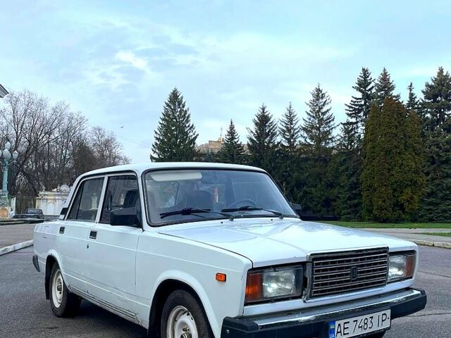 Белый ВАЗ 2107, объемом двигателя 1.5 л и пробегом 100 тыс. км за 1599 $, фото 1 на Automoto.ua