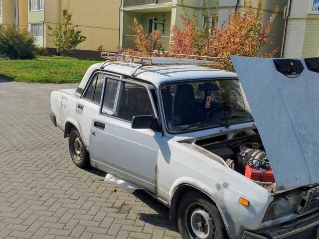 Белый ВАЗ 2107, объемом двигателя 1.5 л и пробегом 54 тыс. км за 554 $, фото 1 на Automoto.ua