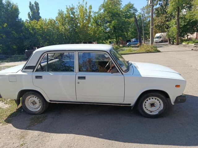 Білий ВАЗ 2107, об'ємом двигуна 1.45 л та пробігом 68 тис. км за 3368 $, фото 1 на Automoto.ua