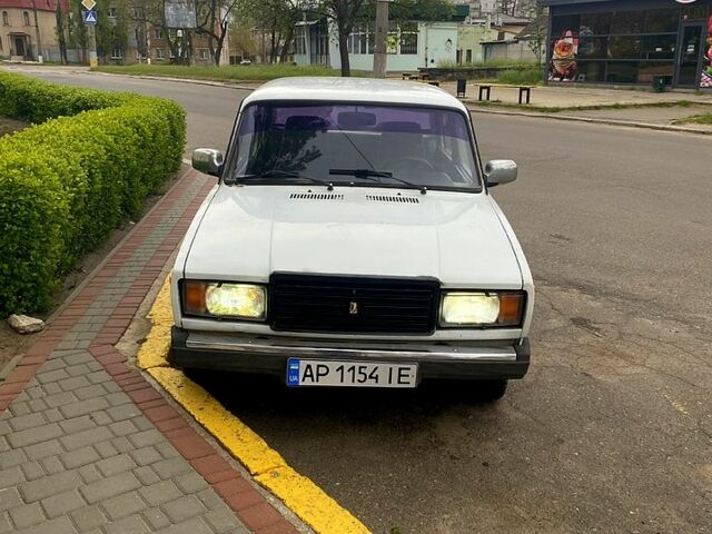 Белый ВАЗ 2107, объемом двигателя 1.6 л и пробегом 0 тыс. км за 900 $, фото 1 на Automoto.ua