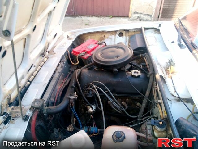 Белый ВАЗ 2107, объемом двигателя 1.5 л и пробегом 0 тыс. км за 1500 $, фото 1 на Automoto.ua