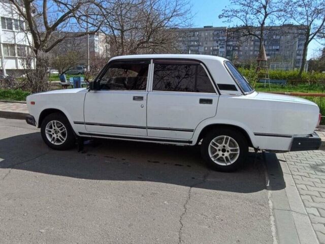 Білий ВАЗ 2107, об'ємом двигуна 1.5 л та пробігом 45 тис. км за 1250 $, фото 1 на Automoto.ua