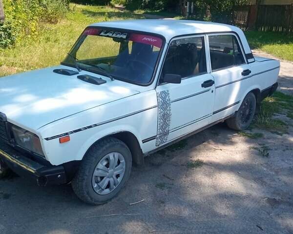 Білий ВАЗ 2107, об'ємом двигуна 1.5 л та пробігом 159 тис. км за 650 $, фото 1 на Automoto.ua