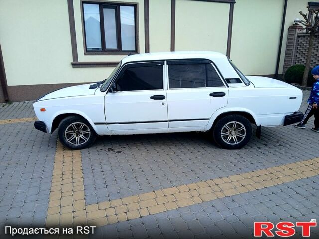 Белый ВАЗ 2107, объемом двигателя 1.5 л и пробегом 0 тыс. км за 1450 $, фото 1 на Automoto.ua