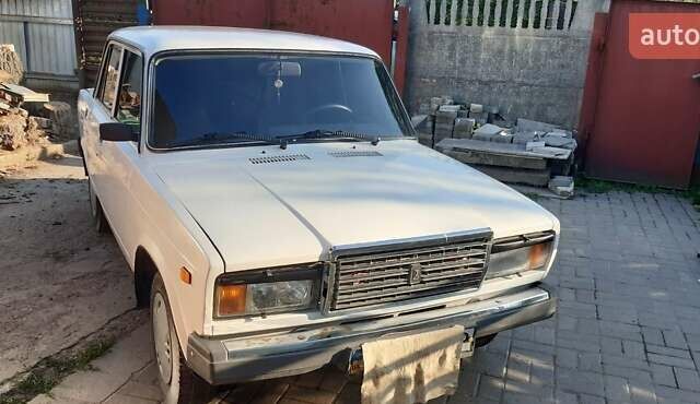 Білий ВАЗ 2107, об'ємом двигуна 1.57 л та пробігом 110 тис. км за 1800 $, фото 1 на Automoto.ua