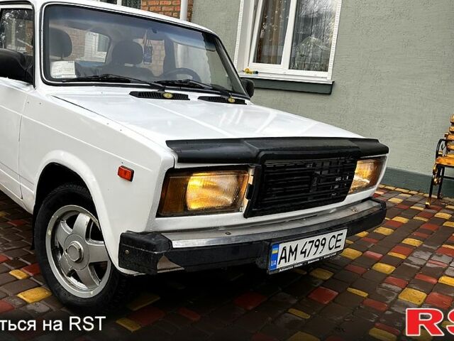 Білий ВАЗ 2107, об'ємом двигуна 1.6 л та пробігом 200 тис. км за 1250 $, фото 1 на Automoto.ua