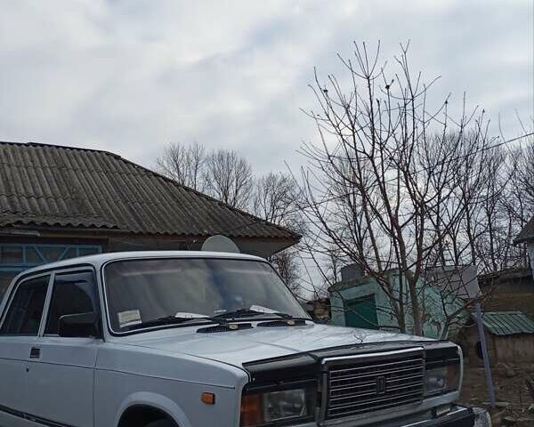 Білий ВАЗ 2107, об'ємом двигуна 1.6 л та пробігом 47 тис. км за 1500 $, фото 1 на Automoto.ua