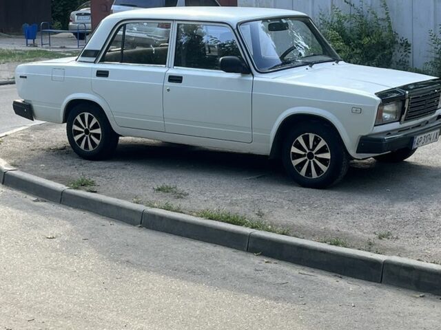Белый ВАЗ 2107, объемом двигателя 1.6 л и пробегом 87 тыс. км за 1400 $, фото 1 на Automoto.ua