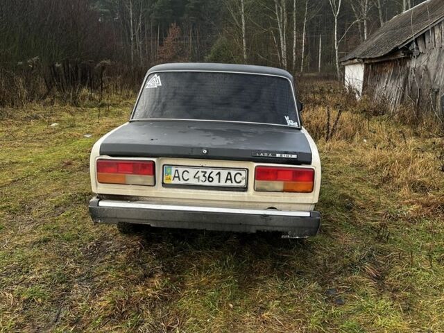 Білий ВАЗ 2107, об'ємом двигуна 1.5 л та пробігом 100 тис. км за 800 $, фото 1 на Automoto.ua