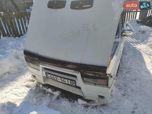 Белый ВАЗ 2107, объемом двигателя 1.5 л и пробегом 130 тыс. км за 600 $, фото 1 на Automoto.ua