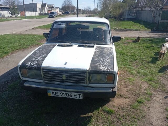 Белый ВАЗ 2107, объемом двигателя 0 л и пробегом 500 тыс. км за 529 $, фото 1 на Automoto.ua