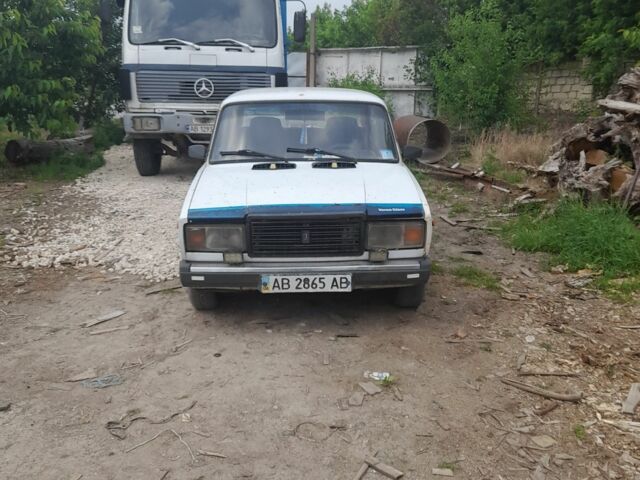 Белый ВАЗ 2107, объемом двигателя 0 л и пробегом 180 тыс. км за 17000 $, фото 1 на Automoto.ua