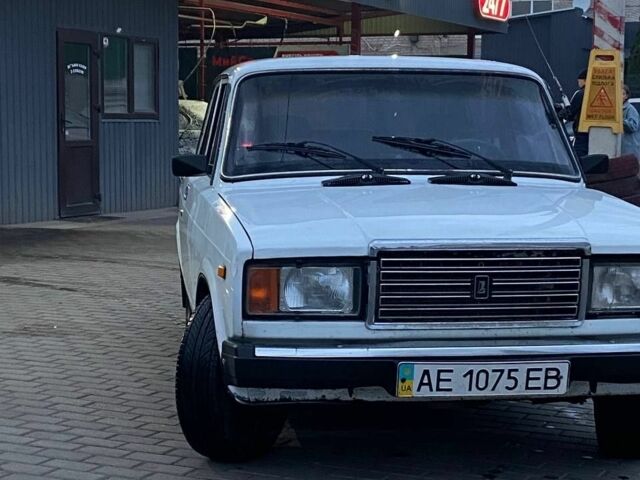 Белый ВАЗ 2107, объемом двигателя 1.4 л и пробегом 60 тыс. км за 745 $, фото 1 на Automoto.ua