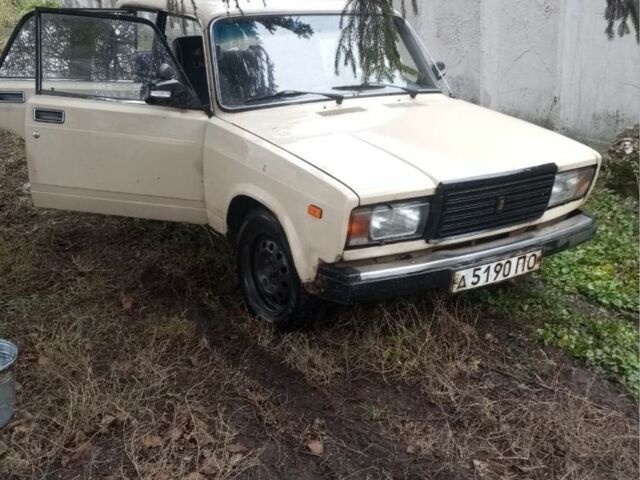 Бежевий ВАЗ 2107, об'ємом двигуна 1.5 л та пробігом 110 тис. км за 592 $, фото 1 на Automoto.ua