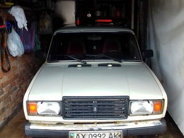 Бежевый ВАЗ 2107, объемом двигателя 1.5 л и пробегом 151 тыс. км за 500 $, фото 1 на Automoto.ua