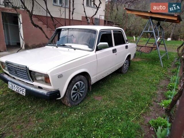 Бежевый ВАЗ 2107, объемом двигателя 1.3 л и пробегом 900 тыс. км за 950 $, фото 1 на Automoto.ua