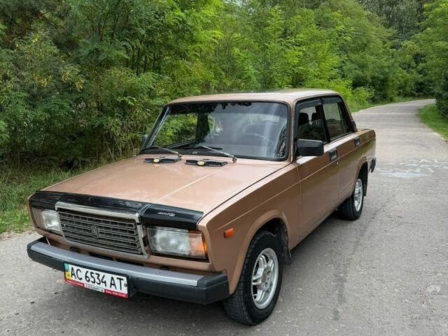 Бежевый ВАЗ 2107, объемом двигателя 1.3 л и пробегом 100 тыс. км за 1100 $, фото 1 на Automoto.ua
