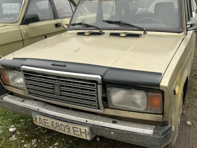 Бежевый ВАЗ 2107, объемом двигателя 0 л и пробегом 200 тыс. км за 592 $, фото 1 на Automoto.ua