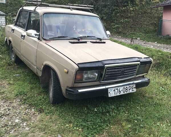 Бежевий ВАЗ 2107, об'ємом двигуна 1.3 л та пробігом 100 тис. км за 400 $, фото 1 на Automoto.ua