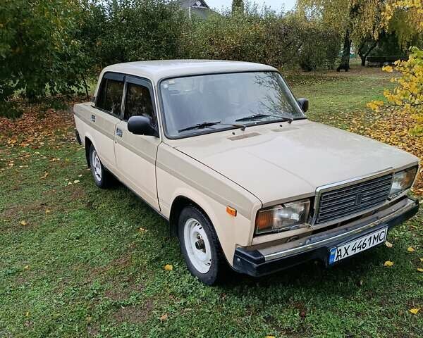 Бежевий ВАЗ 2107, об'ємом двигуна 1.45 л та пробігом 95 тис. км за 850 $, фото 1 на Automoto.ua