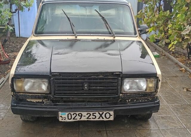 Бежевый ВАЗ 2107, объемом двигателя 1.5 л и пробегом 738 тыс. км за 25000 $, фото 1 на Automoto.ua
