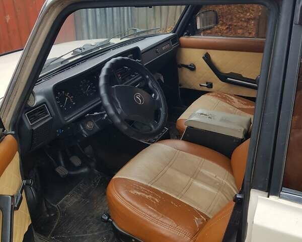 Бежевий ВАЗ 2107, об'ємом двигуна 1.5 л та пробігом 45 тис. км за 1100 $, фото 1 на Automoto.ua