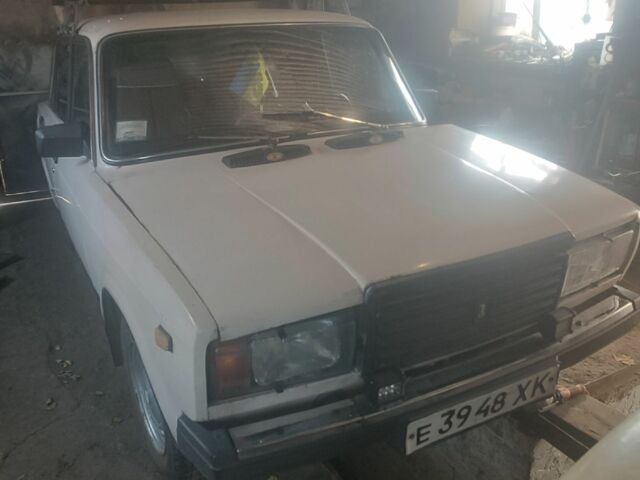 Бежевий ВАЗ 2107, об'ємом двигуна 1.5 л та пробігом 100 тис. км за 955 $, фото 1 на Automoto.ua