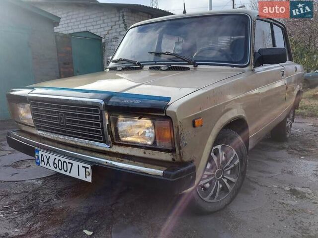 Бежевий ВАЗ 2107, об'ємом двигуна 1.5 л та пробігом 200 тис. км за 650 $, фото 1 на Automoto.ua