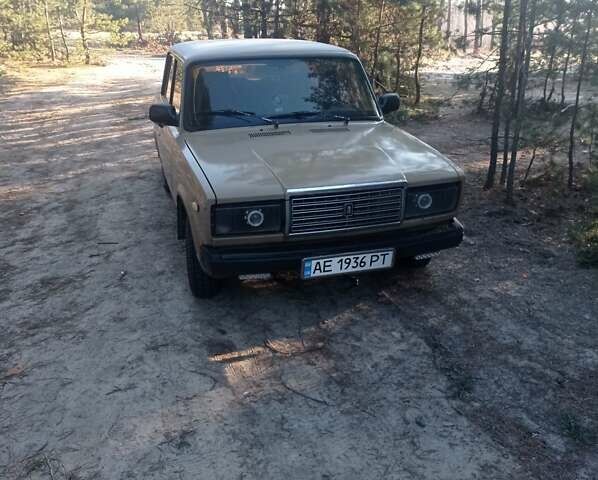 Бежевый ВАЗ 2107, объемом двигателя 1.5 л и пробегом 160 тыс. км за 1500 $, фото 1 на Automoto.ua