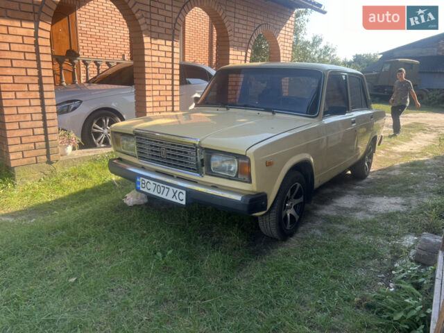 Бежевый ВАЗ 2107, объемом двигателя 1.5 л и пробегом 142 тыс. км за 1200 $, фото 1 на Automoto.ua