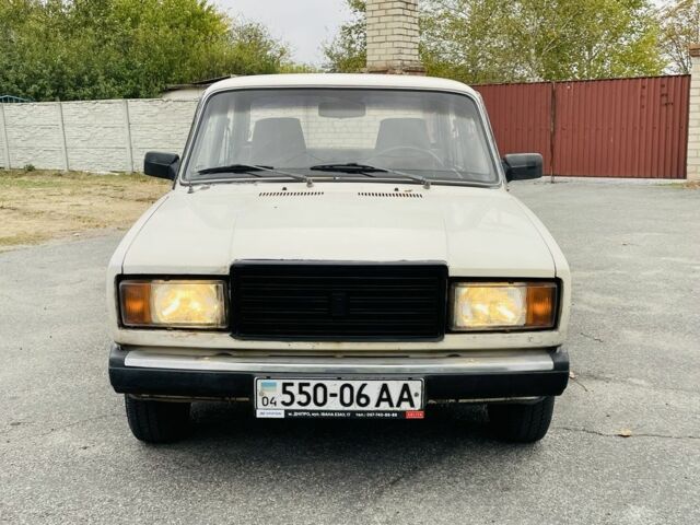 Бежевый ВАЗ 2107, объемом двигателя 1.3 л и пробегом 130 тыс. км за 600 $, фото 1 на Automoto.ua