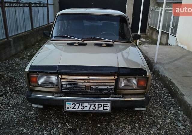 Бежевый ВАЗ 2107, объемом двигателя 1.5 л и пробегом 150 тыс. км за 800 $, фото 1 на Automoto.ua