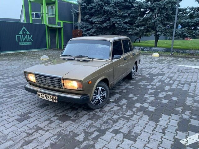 Бежевий ВАЗ 2107, об'ємом двигуна 0 л та пробігом 250 тис. км за 750 $, фото 1 на Automoto.ua