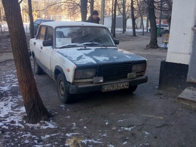 Бежевый ВАЗ 2107, объемом двигателя 0 л и пробегом 100 тыс. км за 381 $, фото 1 на Automoto.ua