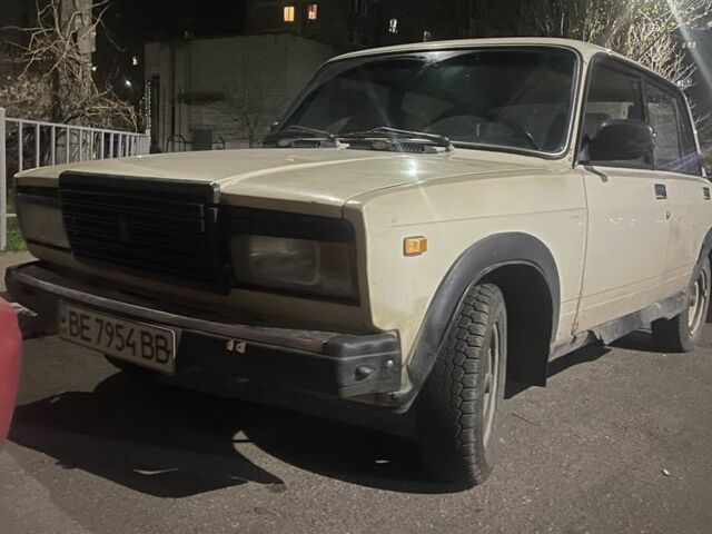 Бежевый ВАЗ 2107, объемом двигателя 1.5 л и пробегом 120 тыс. км за 792 $, фото 1 на Automoto.ua