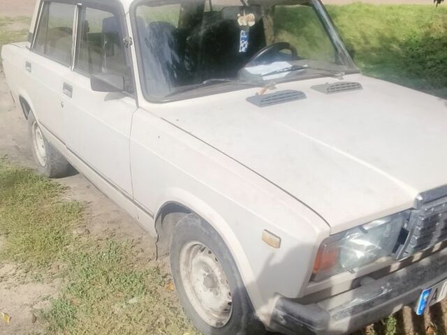 Бежевий ВАЗ 2107, об'ємом двигуна 1.3 л та пробігом 335 тис. км за 800 $, фото 1 на Automoto.ua