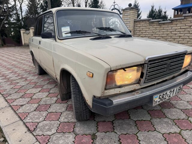 Бежевый ВАЗ 2107, объемом двигателя 1.5 л и пробегом 250 тыс. км за 350 $, фото 1 на Automoto.ua