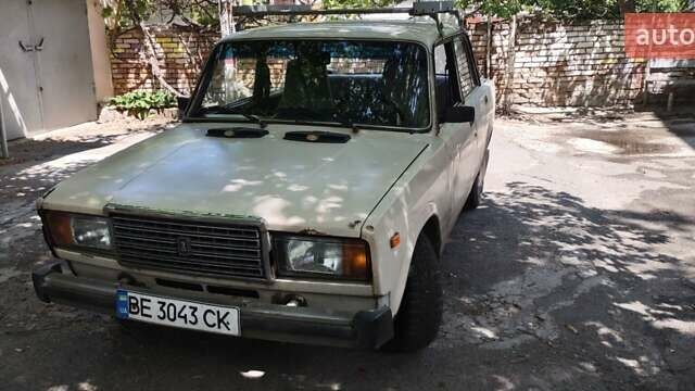 Бежевый ВАЗ 2107, объемом двигателя 1.57 л и пробегом 200 тыс. км за 600 $, фото 1 на Automoto.ua