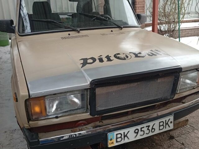 Бежевий ВАЗ 2107, об'ємом двигуна 1.45 л та пробігом 136 тис. км за 780 $, фото 1 на Automoto.ua