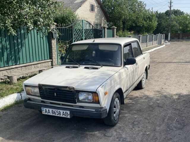 Бежевий ВАЗ 2107, об'ємом двигуна 1.5 л та пробігом 1 тис. км за 870 $, фото 1 на Automoto.ua