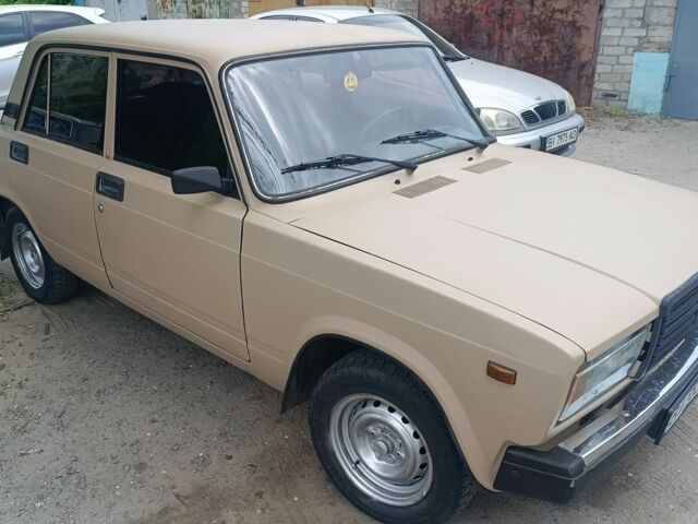 Бежевий ВАЗ 2107, об'ємом двигуна 1.5 л та пробігом 111 тис. км за 45000 $, фото 1 на Automoto.ua
