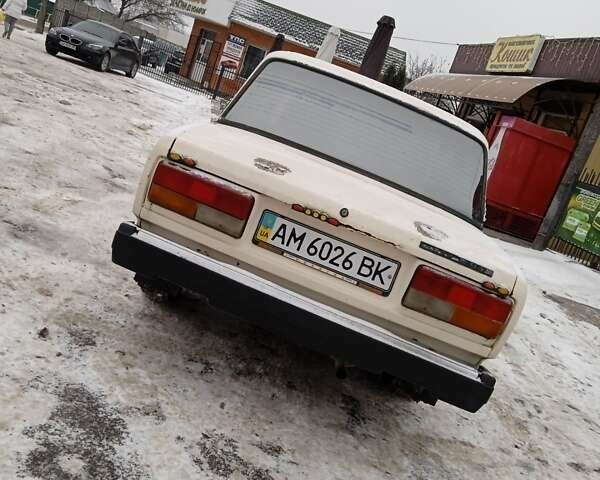 Бежевый ВАЗ 2107, объемом двигателя 1.5 л и пробегом 50 тыс. км за 870 $, фото 1 на Automoto.ua