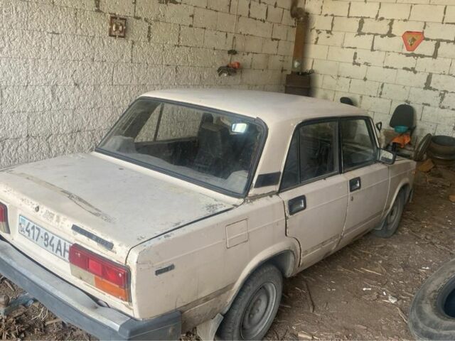 Бежевый ВАЗ 2107, объемом двигателя 1.7 л и пробегом 20 тыс. км за 814 $, фото 1 на Automoto.ua