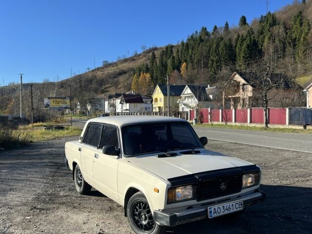 Бежевий ВАЗ 2107, об'ємом двигуна 1.5 л та пробігом 65 тис. км за 800 $, фото 1 на Automoto.ua