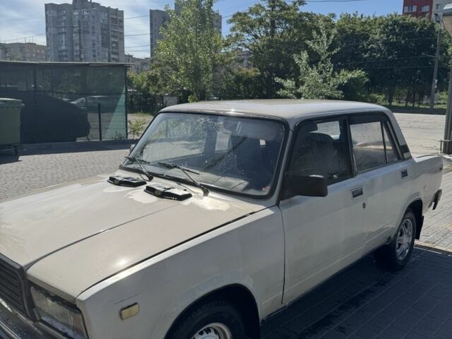 Бежевый ВАЗ 2107, объемом двигателя 1.6 л и пробегом 88 тыс. км за 800 $, фото 1 на Automoto.ua