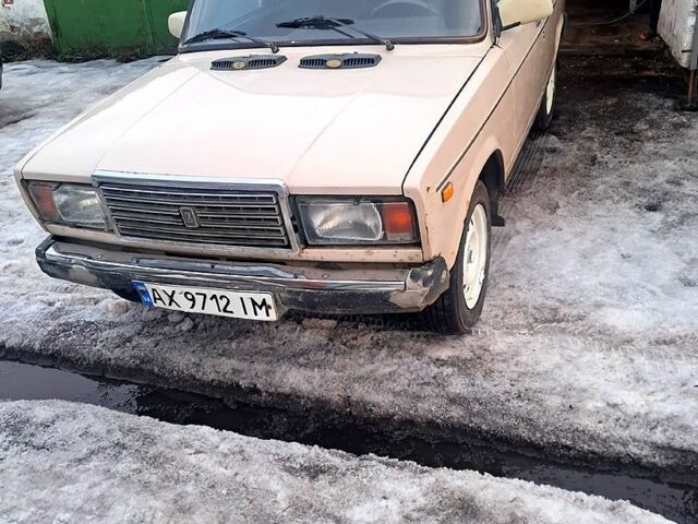 Бежевий ВАЗ 2107, об'ємом двигуна 1.6 л та пробігом 111 тис. км за 500 $, фото 1 на Automoto.ua